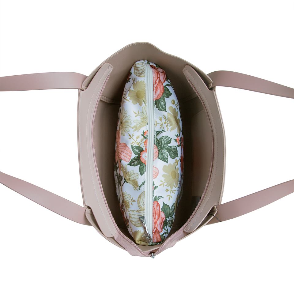 sablanca-kham -pha-ca-the-gioi-ben trong-tui-tote